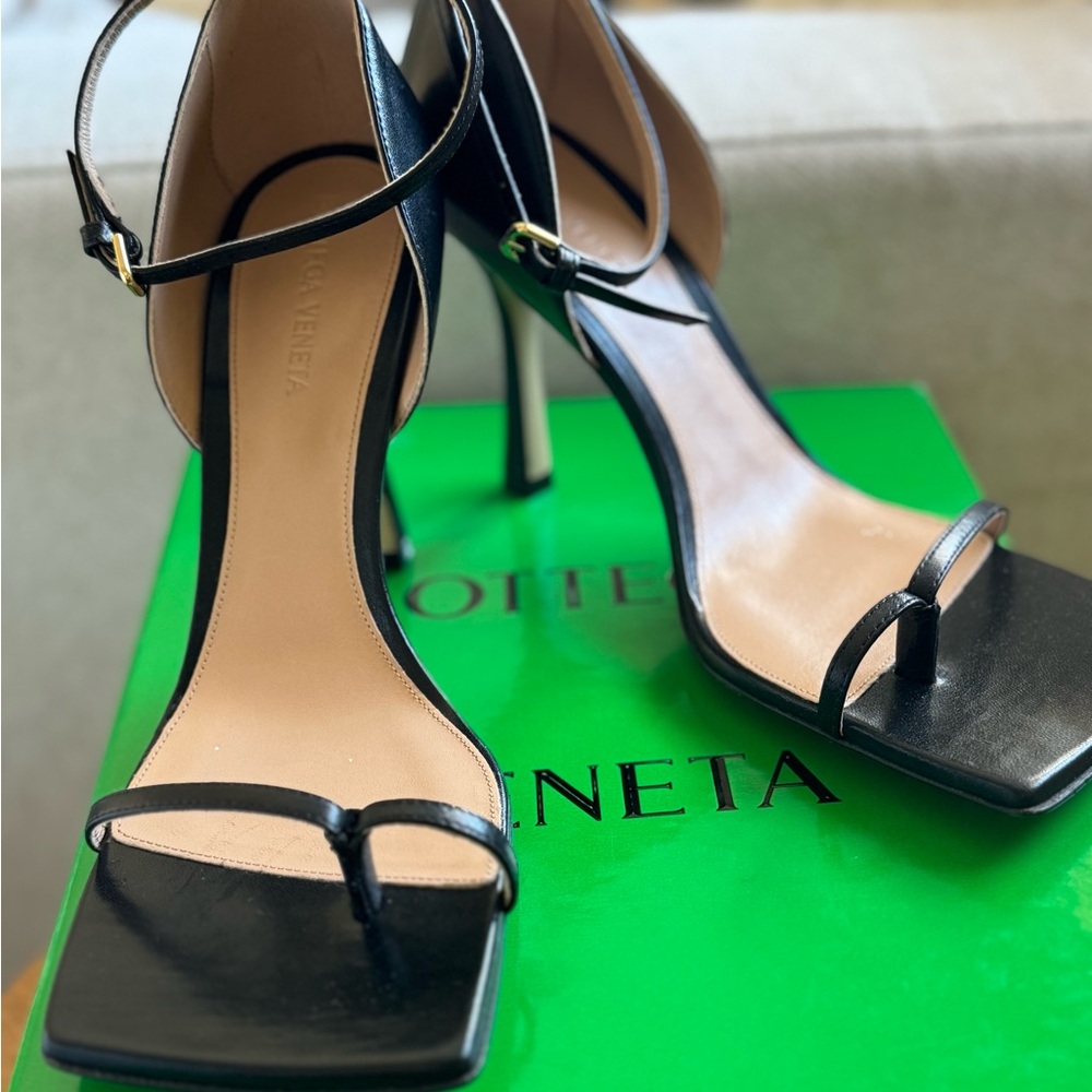 Bottega Venta Stretch Sandal